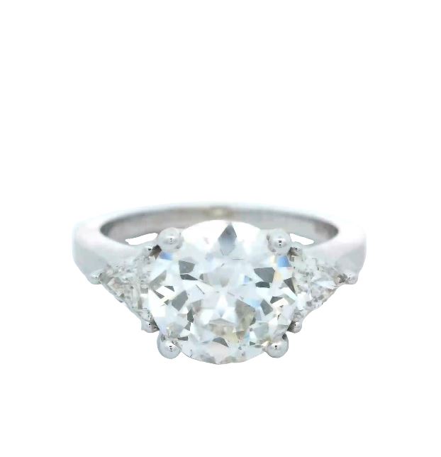 Smith's  Engagement Ring R18500