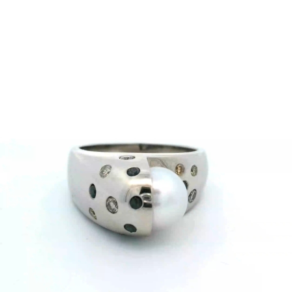 Smith's  Ring N075972