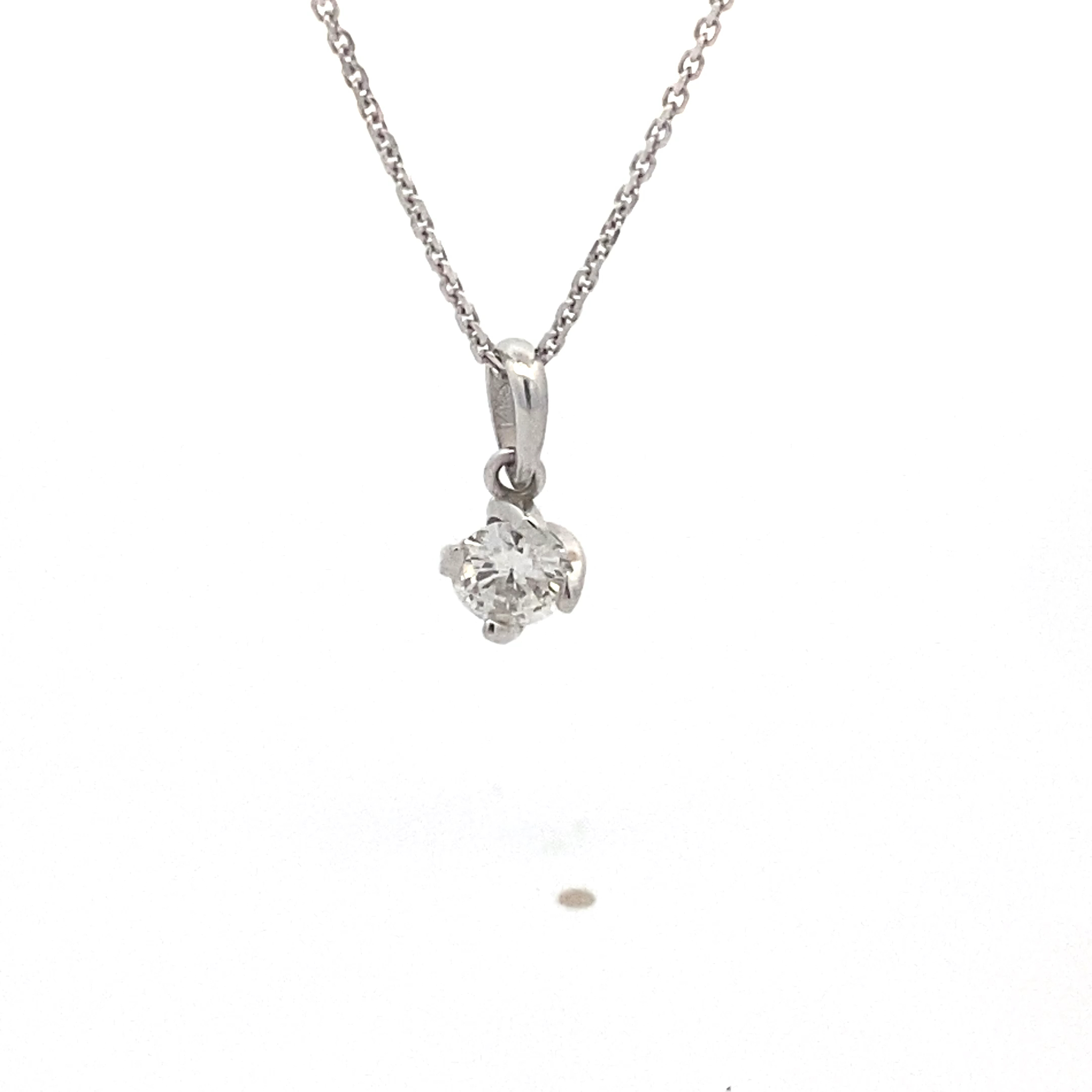 Smith's Necklace .50CT RBC H SI2 Smith's Necklace .50CT RBC H SI2