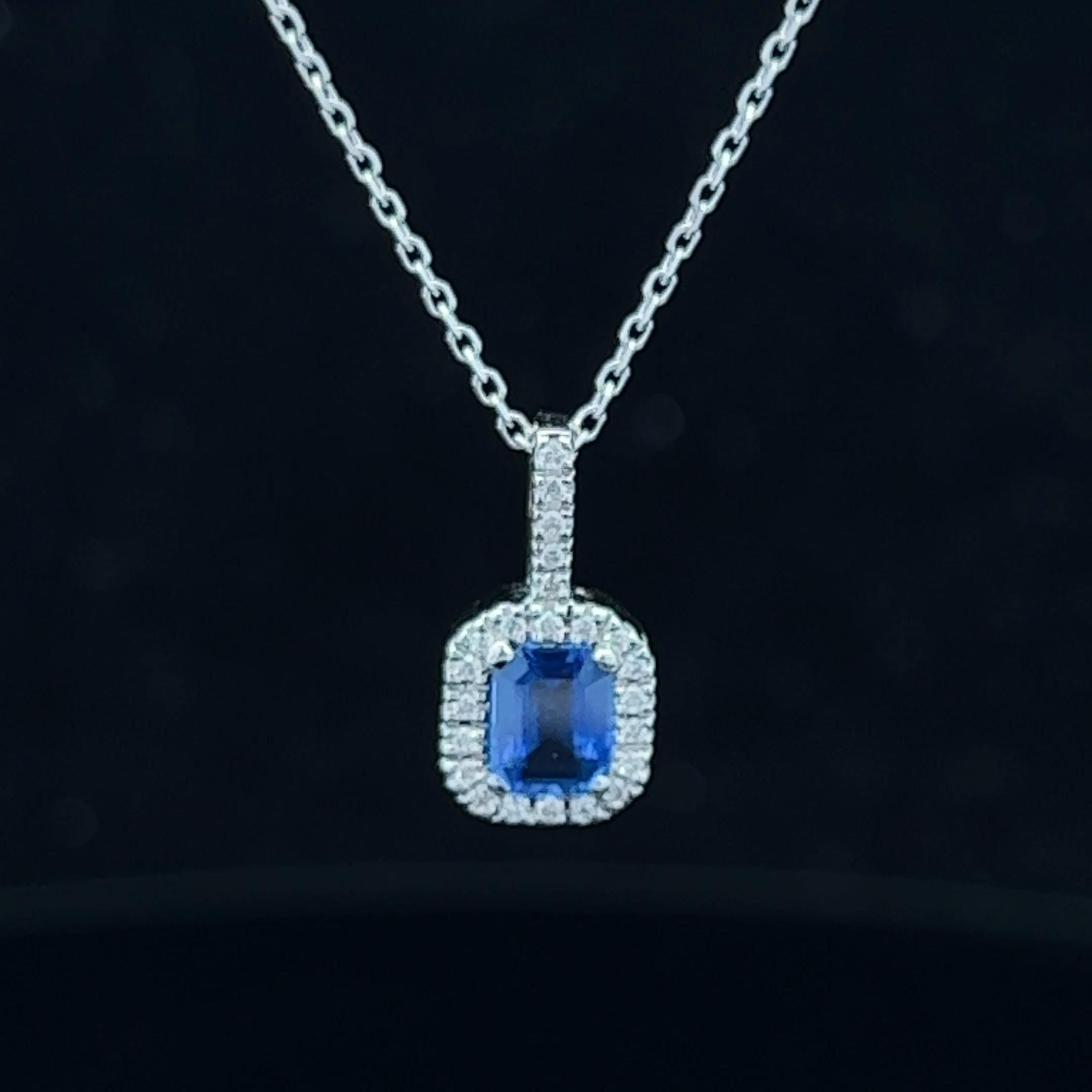 Pendants Pendants