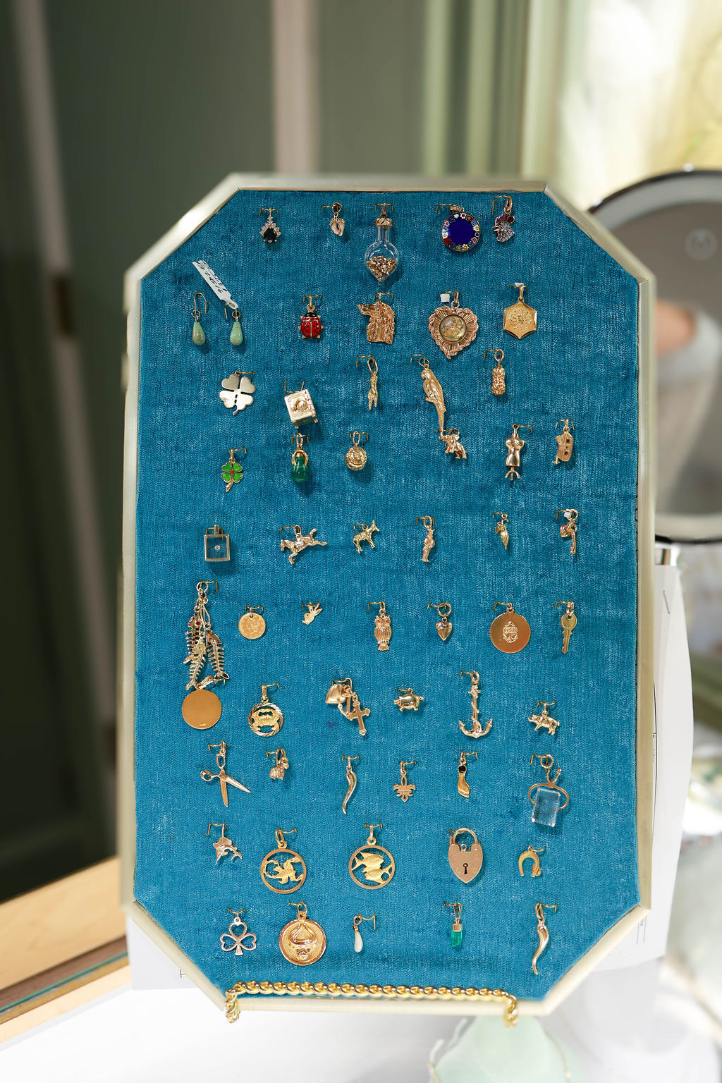 Estate Jewelry Trunk Show moment